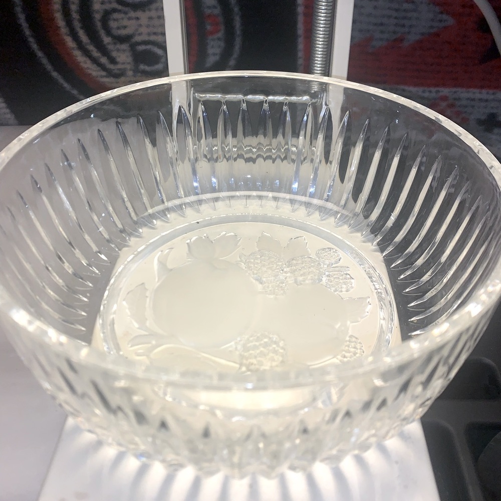 Beautiful Heavy Crystal Frosted Fruit Motif Bowl 8.5”